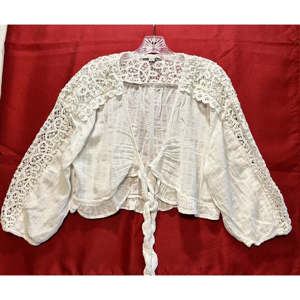 American Eagle Tie Front Crochet Cropped Wrap White SIze XL Womens Summer
